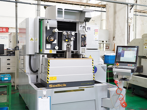 沙迪克線切割機(jī)